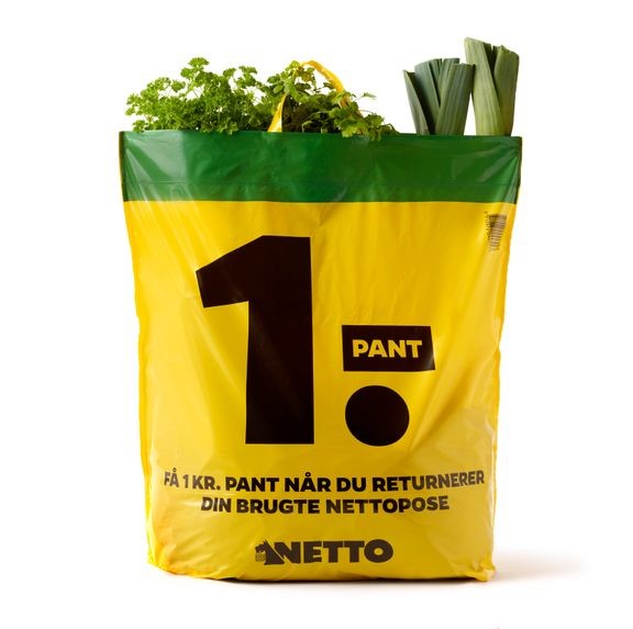 De foerste plastikposer med pant er landet i de danske butikker 
